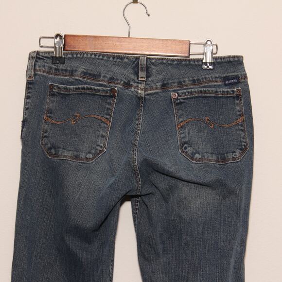 Silver Jeans Joy Button Fly Flare Distressed Jeans Size 31 w/33" Inseam Altered - Picture 5 of 10